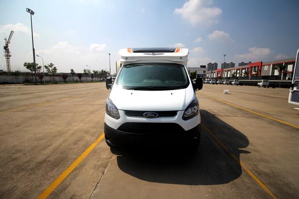 都是V362底盘 旌航梦想plus房车 指导价报41.8万！