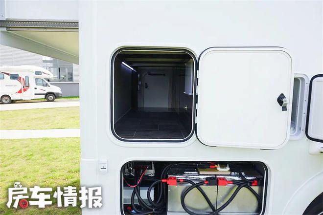 赛德6.5T双拓展房车！水电高配价格却比竞品低，性价比真的不错