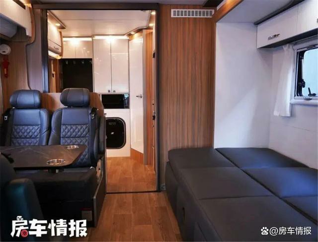 女主人喜欢的房车长啥样？带独立厨房能施展厨艺，超大空间真舒坦