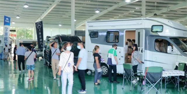 上海房车购车季月底启动，线上线下选房车、看房车