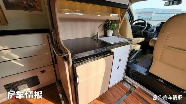 网友想要的全能型房车，高度仅2.1米能代步露营，最低只要13万多