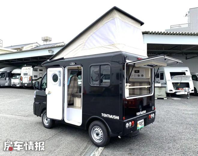 长度仅3.3米的微型房车，内部厨房卧室齐全，号称周末露营神器！